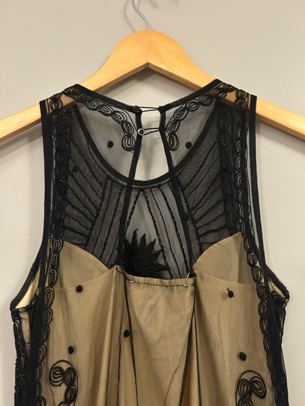 Abercrombie & Fitch Black Sheer Lace-Trim XS - Picture 5 of 7